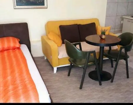 شقة Apartman Latinska Cuprija *